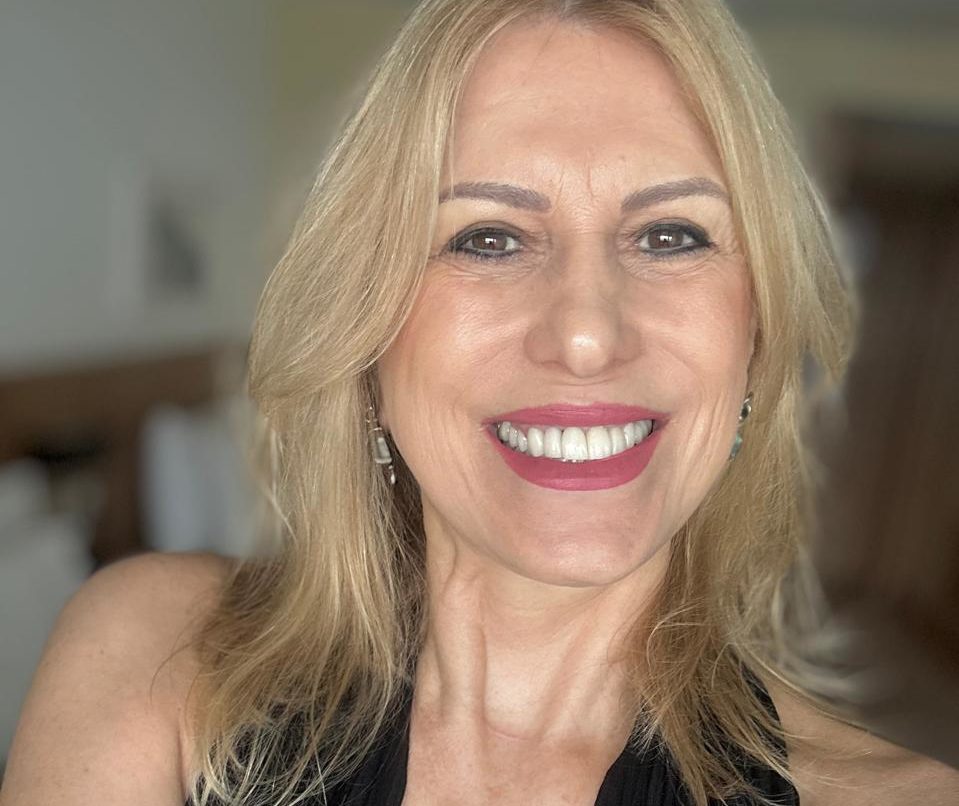 Exposição no Rio de Janeiro reúne alguns dos melhores trabalhos de Aline Colette. 