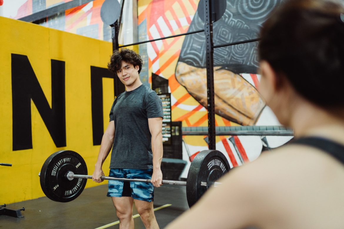 Musculação para iniciantes: guia completo para começar do jeito certo
